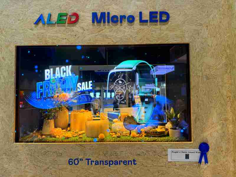 人生就是博60吋高透明度Micro LED显示器获”最佳Micro LED技术应用奖”，，，将Micro LED面板透明化之设计特性极致发挥，，以可扩展性无缝拼接技术打造，，，，具备600 nits全画面亮度、、、、大于60%穿透率及超过NTSC 110%的优异广色域表现，，，可依需求灵活应用于各种场域